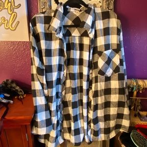 MAURICES Buffalo plaid shirt